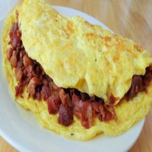 Deluxe Bacon Onion Omelet_image