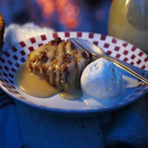 Toffee apple squares image