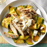 Garlic-Grilled Chicken with Pesto Zucchini Ribbons_image