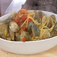 Linguine with Red Clam Sauce_image