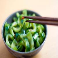Szechuan Pickled Cucumber Slices_image