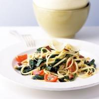Linguine with Collard Greens and Bacon_image