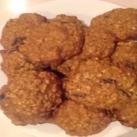 Grandma's Chewy Oatmeal, Raisin, & Walnut Cookies_image