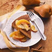 Gingerbread With Fruited Compote_image