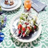 Grilled Wedge Salad Skewers_image