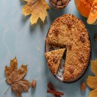 Pumpkin Pie with a Brown Sugar-Walnut Topping_image