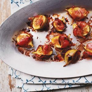 Broiled Green Figs with Pancetta image