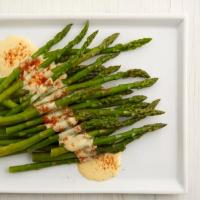 Asparagus with Hollandaise image