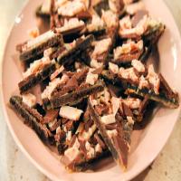 Chocolate-Peppermint Crunch_image