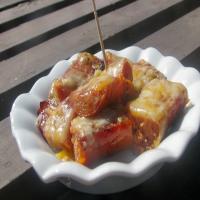 Linguica Con Queso (Cheese-Grilled Sausage) image