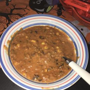 Cheesy Black Bean and Corn Chili_image