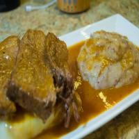 Hot Open Face Roast Beef Sandwiches with Taters_image