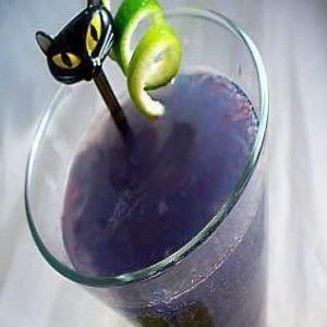 Black cat cocktail image