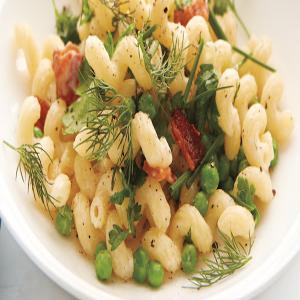 Bacon, Pea, and Fresh Herb Pasta_image