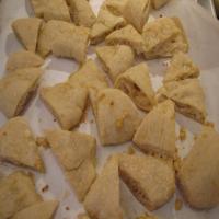 Kittencal's Garlic Baked Pita Chips_image