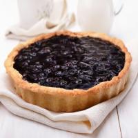 Copycat Marie Callender's Sour Cream And Blueberry Pie_image