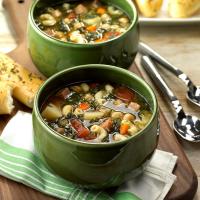 Slow-Cooked Minestrone Soup image
