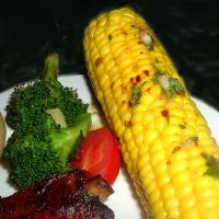 Boiled Corn on the Cob With Spicy Butter image