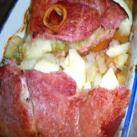 Ham Steak With Apple Stuffing_image