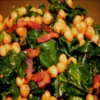 Spinach and Chickpeas With Bacon image