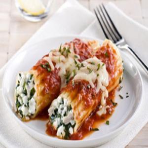 Chicken, Cheese & Spinach Manicotti_image