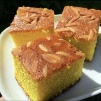 Semolina Turmeric Cake (Sfoof)_image