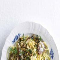 Spaghetti with Sardines, Dill and Fried Capers image