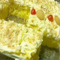 Banana Pudding Poke Cake - Steph_image