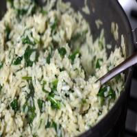 Baked Rice With Spinach and Parmesan Cheese_image