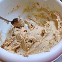 CREAMY PEANUT BUTTER FROSTING_image