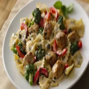 Chicken and Pasta with Creamy Basil Sauce image
