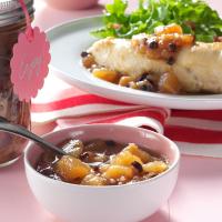 Gingered Pear & Currant Chutney image