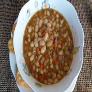 Navy Bean Soup with Ham Recipe - (4.5/5)_image