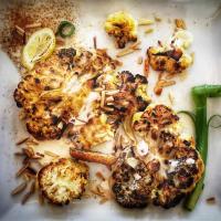 Roasted Cauliflower with Lemon- Tahini Sauce_image