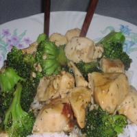 Chicken With Broccoli and Garlic Sauce (5 Points) image