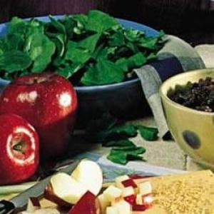 Spinach-Apple Salad_image
