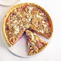 Rhubarb & almond crumble tart_image