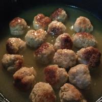 Pork Meatballs in White Wine Sauce_image