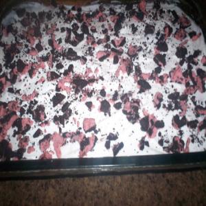 Berry Burst Ice Cream Oreo Cookie Dessert_image