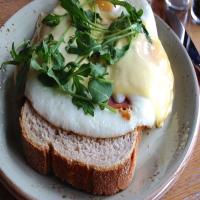 Uitsmijter (Dutch Style Fried Eggs and Ham Breakfast) Recipe_image