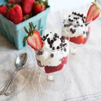 Strawberries With Cannoli Cream image