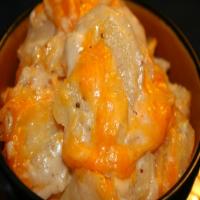 Cheesy Scalloped Potatoes (Calorie-Trimmed)_image