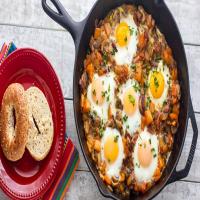 Baked Eggs Recipe in a Cast Iron Skillet_image