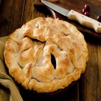 Apple and Dried Cranberry Pie_image