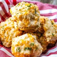 Cheese & Garlic Biscuits_image