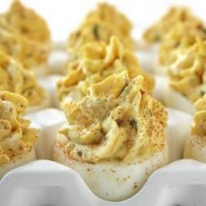 Bacon and Cheddar Deviled Eggs_image