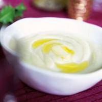Cauliflower & onion cream image