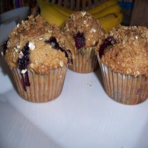 Banana-Blueberries Crumb Muffins_image