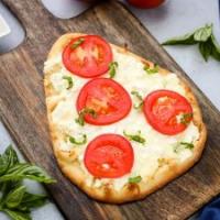 White Flatbread Pizza_image