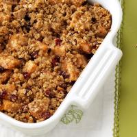 Cranberry and Pear Crisp_image